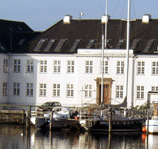 Located in the headquarters of an old shipyard, the IMMA building is right on the waterfront.